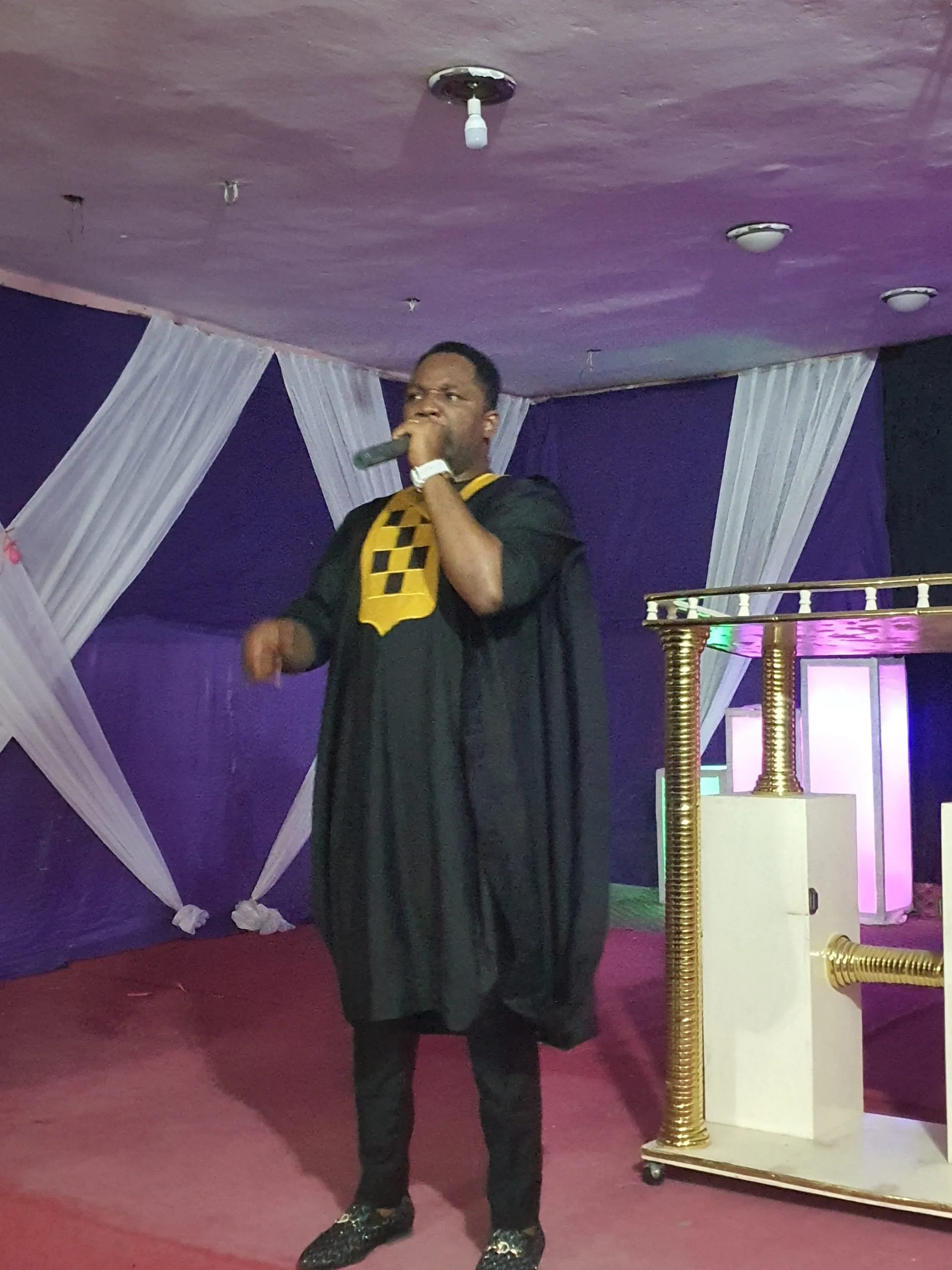 Ministration by Rev. Gideon Nnawuihe